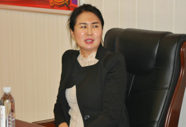 同安医院院长白娟发言